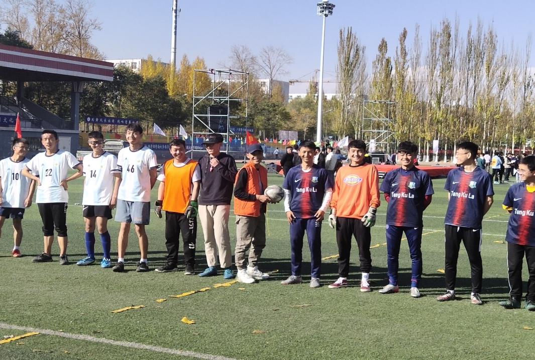 0f632e777a7b4175850a12b13b049fa1.jpg 0f632e777a7b4175850a12b13b049fa1.jpg